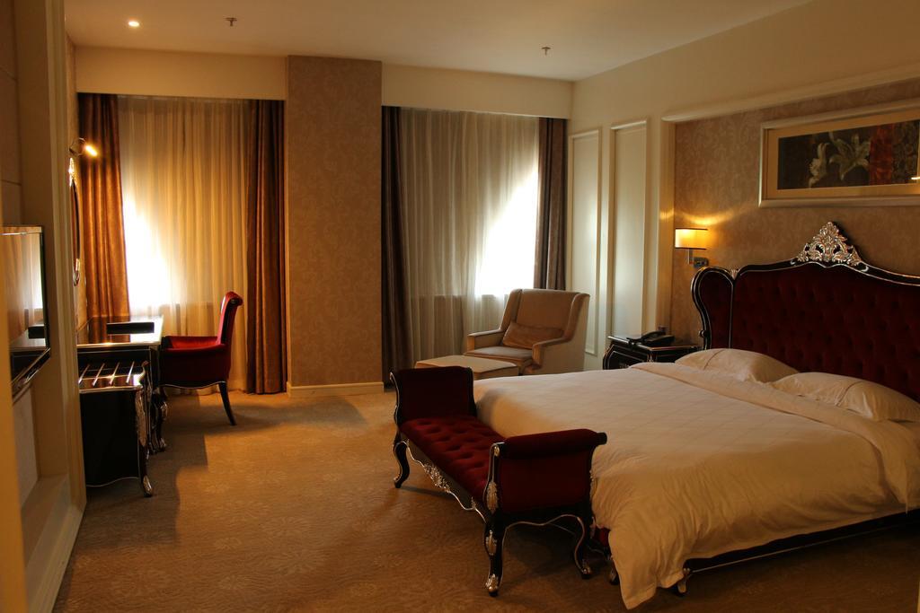 Zhuhai Rongfeng Hotel Luaran gambar